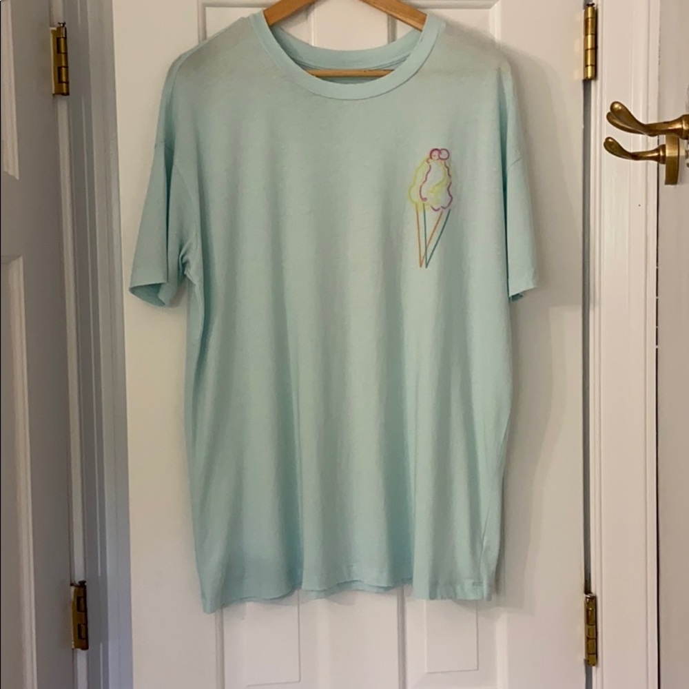 Aerie oversized tee with ice cream cone logo! NWOT
